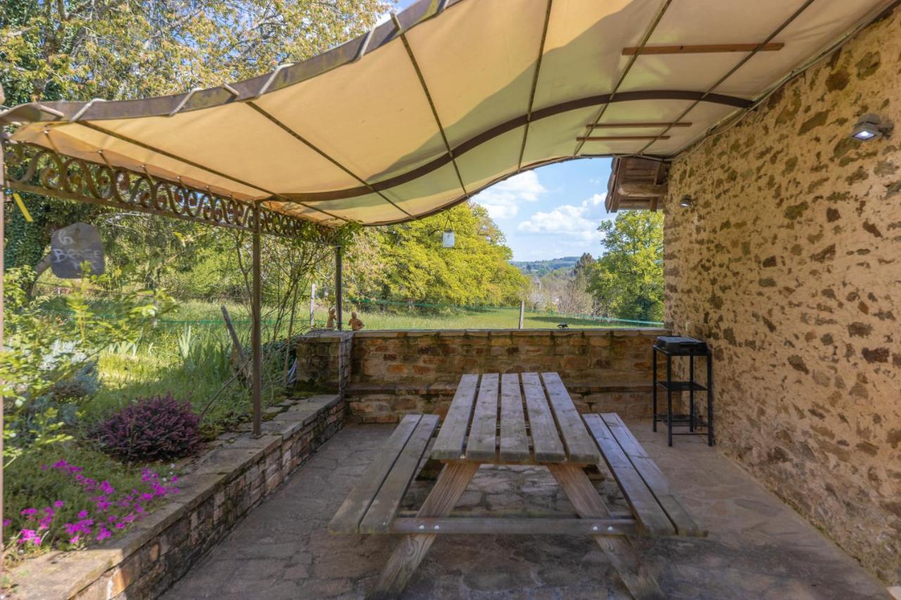Gite La Bergerie Segur-le-Chateau Zewnętrze zdjęcie